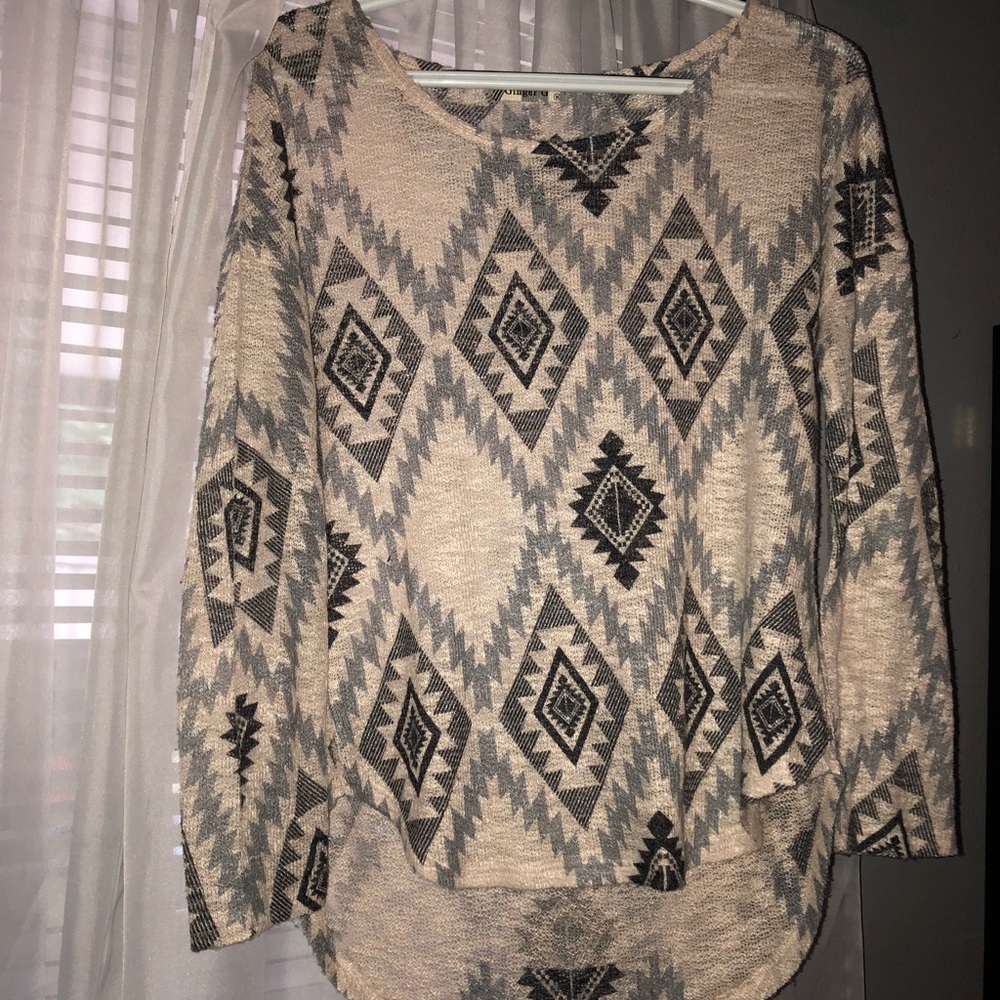 Ginger G Long Sleeve Sheer Sweater Size M